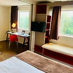 Quality Only Cdg Airport En France 4* Roissy-en-France