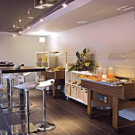 Aparthotel Quality Only Cdg Airport En France 4*