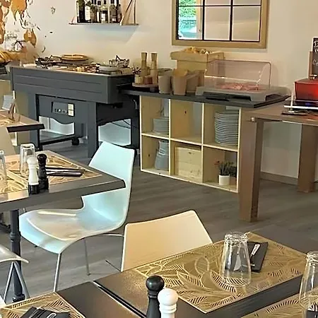 Aparthotel Standing By Actisource 4*