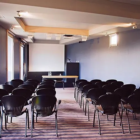 Quality Only Cdg Airport En France Aparthotel