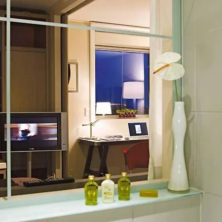 Standing By Actisource Appart hôtel 4*